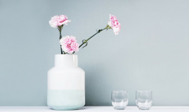3 - ERODI Vase Hvid / Gr&aring;