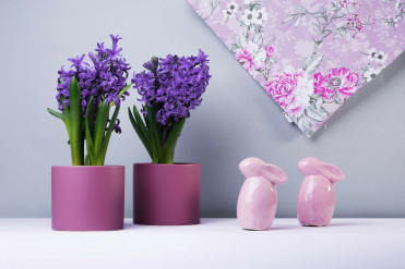1 - TENOS Kanin figur Lyser&oslash;d