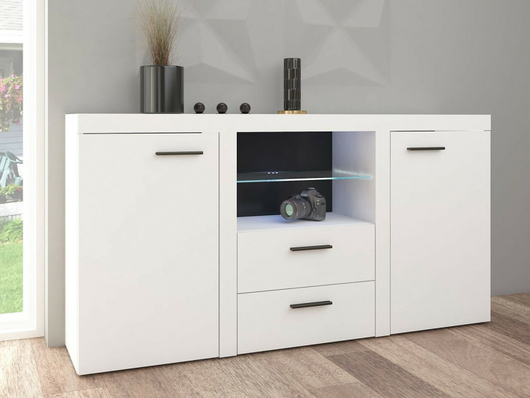 Kommode i hvid med glas og led lys