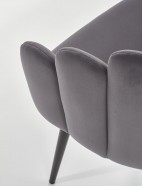 CROWN grå lænestol i velour med ben i sortmalet stål CROWN grå lænestol i velour med ben i sortmalet stål