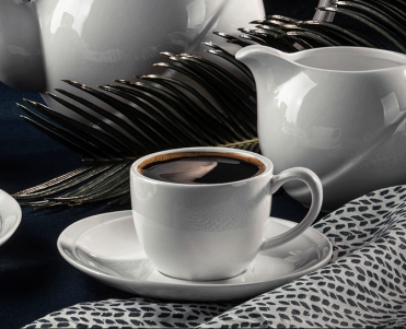 RESEDA hvid kaffekop med underkop i sæt RESEDA hvid kaffekop med underkop i sæt