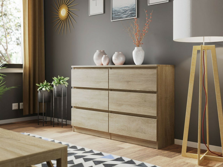 Kommode i træ farve 120 cm bredt med 6 store skuffer
