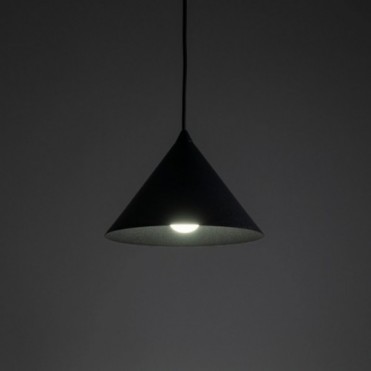 CONO S pendellampe &ndash; sort