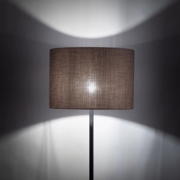 EARTH gulvlampe &ndash; sort/brun