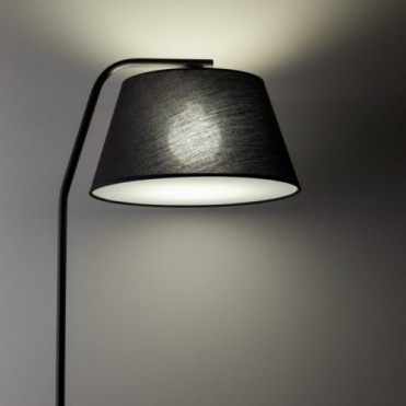 FORMO gulvlampe &ndash; sort