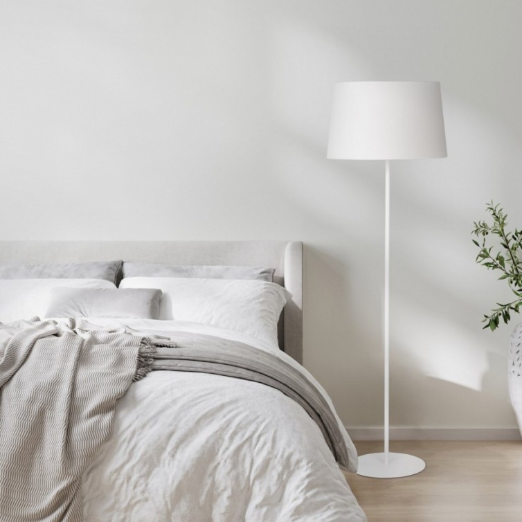 MAJA gulvlampe – hvid