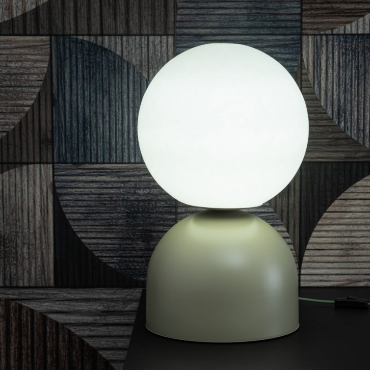 MIKI BIG bordlampe – pistaciegrøn/hvid