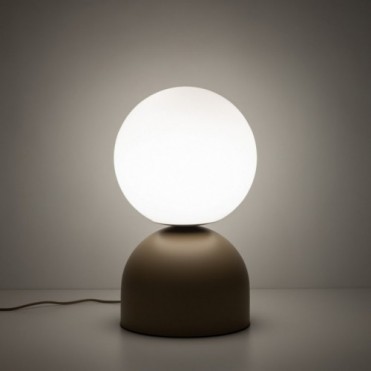 MIKI bordlampe &ndash; sandfarvet