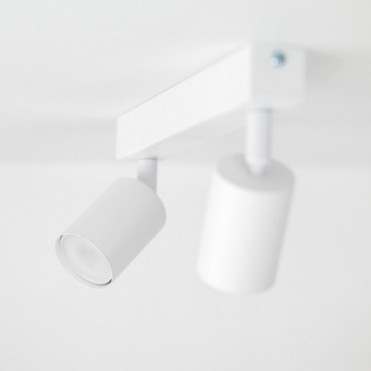 NEX spotlampe til loftet...