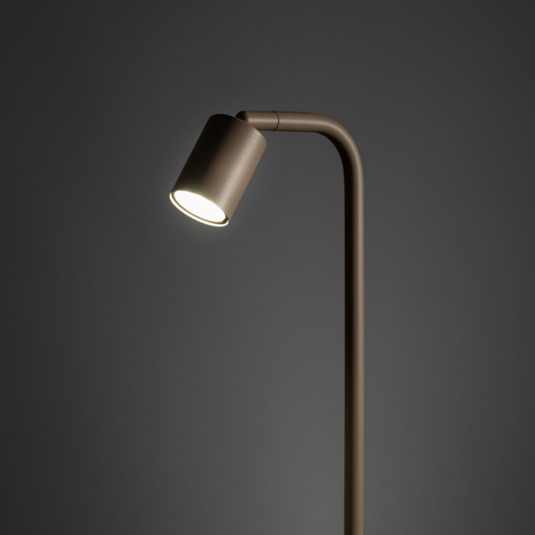 NEX gulvlampe – sandfarvet